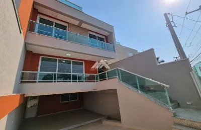 Sobrado novo com 4 quartos 2 suítes 3 vagas com quintal e terraço á venda