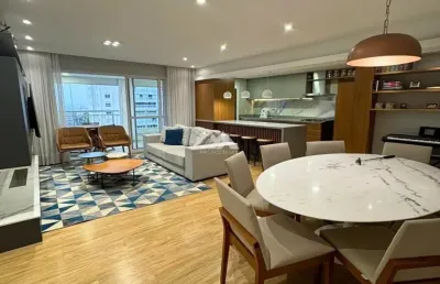 Apartamento ensolarado, semimobiliado com 3 suítes à venda