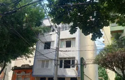 Bela vista - predio a venda com 07 apartamentos e 01 loja;