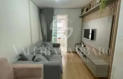 Apartamento com 3 quartos à venda na Rua Pioneiro Romeu Pardini, 161, Galeão, Maringá