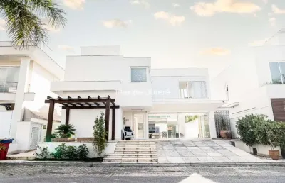 Casa em condomínio fechado com 4 quartos à venda em jurerê, florianópolis  por r$ 5.900.000
