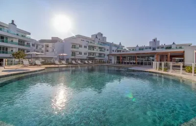 Apartamento com 2 quartos à venda em jurerê, florianópolis  por r$ 1.520.000