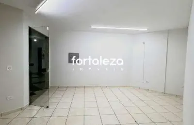 Sala comercial com recepção – 50m² | centro comercial líder – maringá/pr