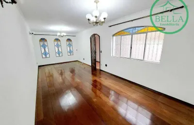 Casa sobrado com 3 dormitórios, 1 suite no centro do parque são domingos