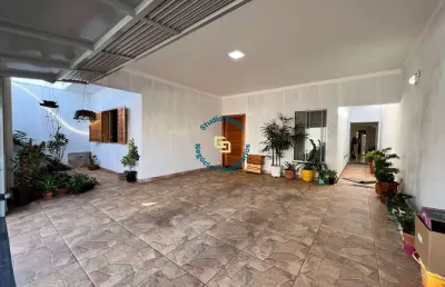 Casa com 3 quartos à venda no Jardim Campos Verdes, Araras 