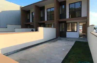 Casa com 2 quartos à venda no Sertão do Maruim, São José 