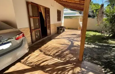 Linda casa 2 quartos (1 suíte) + piscina cond fechado unamar