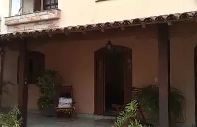 Casa com 4 quartos à venda na maria felícia, --, serrano, belo horizonte por r$ 954.000
