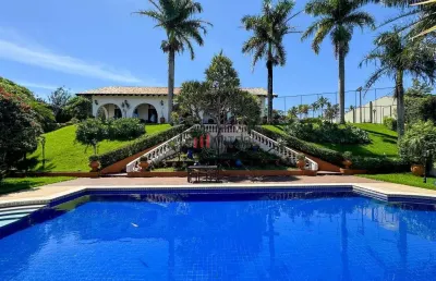Casa à venda em endereço nobre e tradicional, com acesso privativo ao lago igapó,  5 suítes. londri