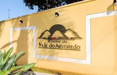 Linda casa / sobrado à venda no condomínio vale do arvoredo com 227,93m², zona sul, londrina, pr -