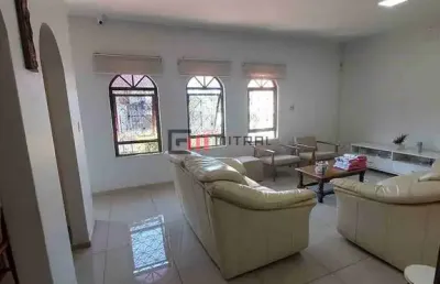 Casa com 4 quartos à venda no Champagnat, Londrina 