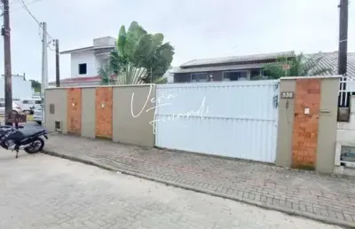 Casa para venda em balneário piçarras, itacolomi, 3 dormitórios, 1 suíte, 3 banheiros, 2 vagas