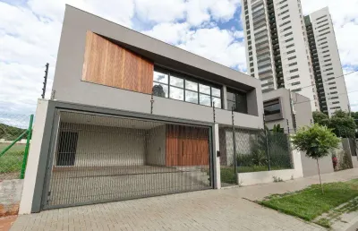 Casa com 3 quartos à venda na Rua Estácio de Sá, 1180, Vila Bosque, Maringá