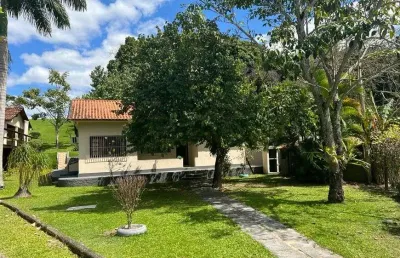 Fazenda/sítio/chácara para venda tem 5000 metros quadrados com 3 quartos