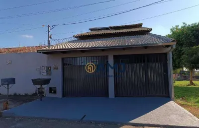 Casa com 3 quartos à venda na Rua Hortênsia, Bairro Santa Rita, Goiânia