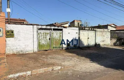 Terreno à venda na Rua Belo Horizonte, Setor Urias Magalhães, Goiânia