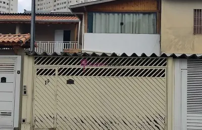 Casa com 2 quartos à venda na Avenida Antônio Veríssimo Alves, Jardim Guarapiranga, São Paulo
