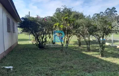 Chácara de fundos para a lagoa com aproximadamente 1.8 hectares