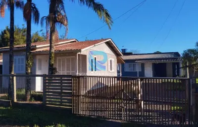 Duas casas no mesmo terreno - excelente oportunidade em torres/rs