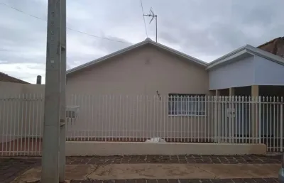 Casa com 3 quartos à venda na Rua Brasil, 115, Oficinas, Ponta Grossa