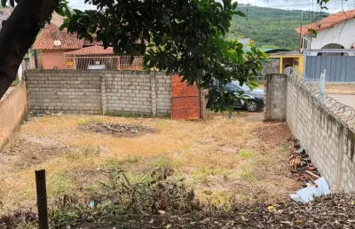 Terreno à venda na Rua Principal, Centro, Ouro Branco