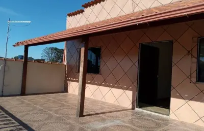 Casa com 3 quartos para alugar na Rua Principal, Centro, Ouro Branco