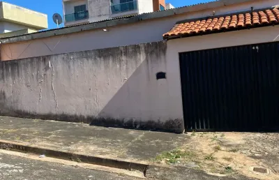 Casa com 3 quartos à venda na Rua Principal, Bandeirantes, Ouro Branco