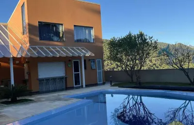 Casa em condomínio para venda em teresópolis, albuquerque, 4 dormitórios, 4 suítes, 6 banheiros, 2 vagas