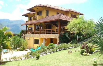 Casa em condomínio para venda em teresópolis, albuquerque, 4 dormitórios, 3 suítes, 4 banheiros, 2 vagas