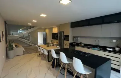 Casa com 3 quartos à venda no jardim belvedere, volta redonda  por r$ 1.150.000
