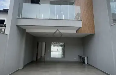 Casa com 3 quartos à venda no jardim belvedere, volta redonda  por r$ 840.000