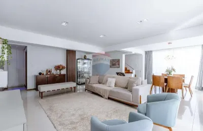 Cobertura de tirar o fôlego no cascatinha, com área real de 489m², 4 quartos, suíte master completa, piscina e vista deslumbrante!