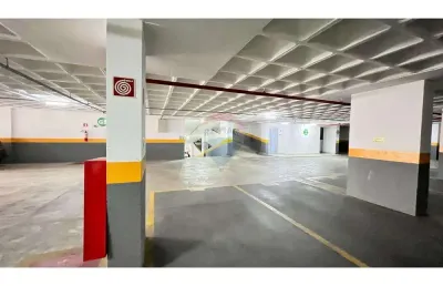 Garagem à venda no Centro, Juiz de Fora 