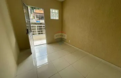 Apartamento de 02 quartos com suíte para locação no bairro de lourdes