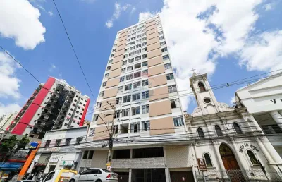 Apartamento 02 quartos amplos no centro de juiz de fora