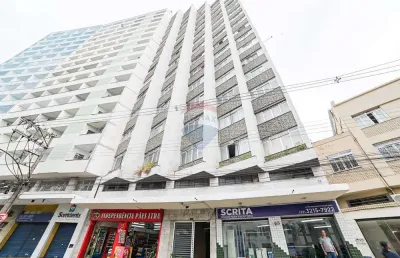 Apartamento aconchegante e muito bem localizada na região central!