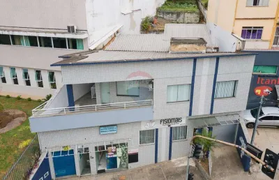 Casa comercial á venda, com área total de 650m² – localização estratégica em juiz de fora