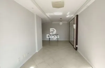 Apartamento na agronômica, 3 dormitórios, sendo 1 suite - florianópolis/sc
