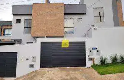 Casa com 3 quartos (suíte), 2 vagas e quintal no francisco bernardino