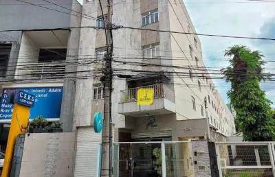 Amplo apto com 3 quartos (suíte) e garagem numerada no alto dos passos