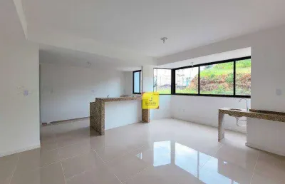 Amplo apto com 2 quartos (suíte), escritório, garagem e elevador no aeroporto