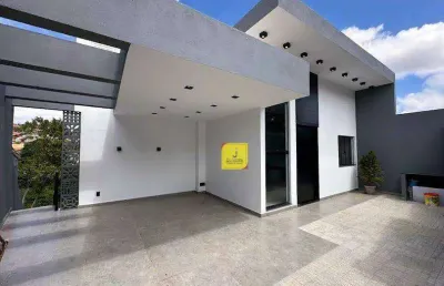 Casa com 3 quartos (suíte), espaço gourmet, quintal e 3 vagas no são pedro