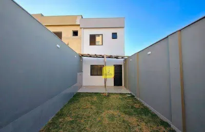 Casa com 2 suítes, quintal e garagem no jardim são joão