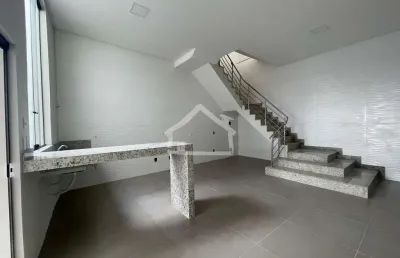 Casa geminada à venda, 3 quartos, 1 suíte, 2 vagas, jardim santa clara - ipatinga/mg