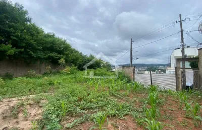 Terreno à venda no Tiradentes, Ipatinga 