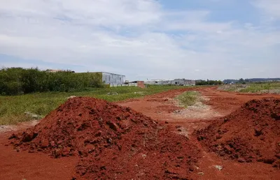 Terreno à venda no Jardim dos Lagos, Guaíba 