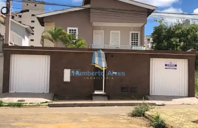 Casa com 6 quartos à venda na Rua São Francisco de Assis, 6, Candeias, Vitória da Conquista
