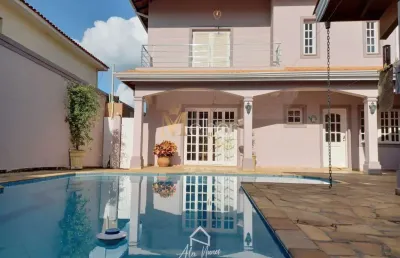 Casa com 3 quartos à venda na Avenida Lucas de Siqueira Franco, 70, Jardim Itaperi, Atibaia