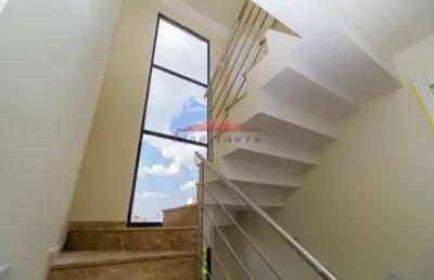 Excelente sobrado à venda no bairro uberaba-curitiba-pr