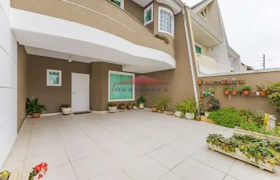Sobrado com atico de frente pra rua semi-mobiliado no jardim das americas